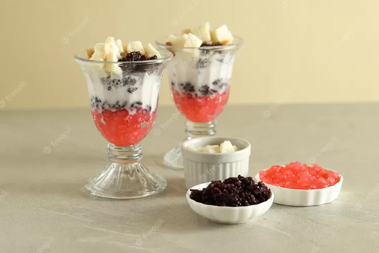 Resep Es Podeng Paling Segar, Anti Ribet untuk Menu Takjil Buka Puasa Ramadhan (freepik)