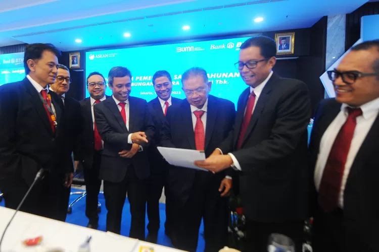 RUPST Bank BTN menunjuk&nbsp;Nixon LP Napitupulu menjadi Direktur Utama Bank BTN menggantikan Haru Koesmahargyo. (BTN)