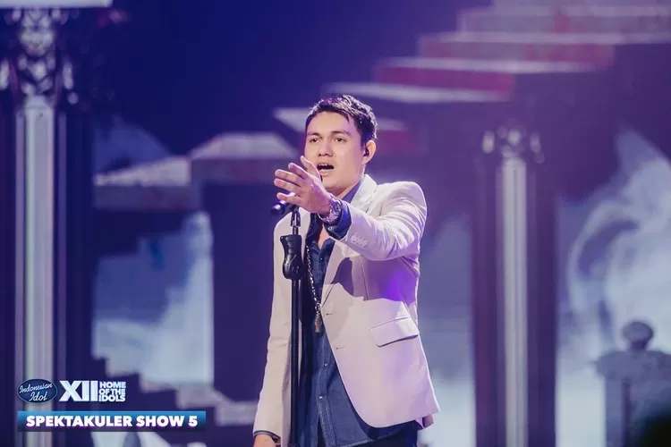 Lirik Lagu Suara -Paul-Indonesian Idol 2023 Spektakuler Show 8 (instagram : manpaularo)
