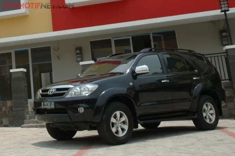 Toyota Fortuner 