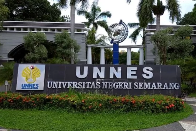 SELAMAT! UNNES Berhasil Raih Peringkat 17 Dalam Daftar Perguruan Tinggi ...