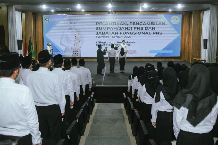 Lantik 381 Pejabat Fungsional dan Pejabat Pelaksana, Ini Pesan Bupati Purwakarta