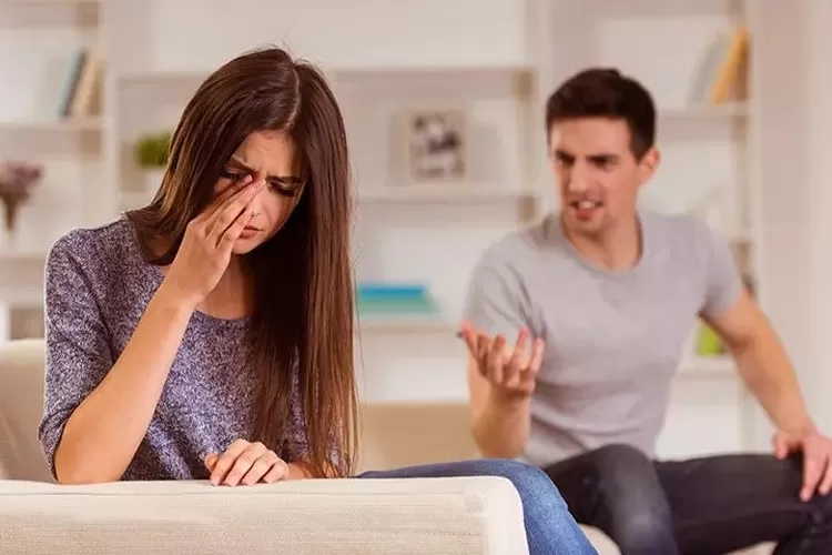 10 tanda pacaran manipulatif 