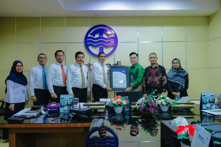 Perumda Tirtanadi  Raih Sertifikat ISO (Realitasonline.id)