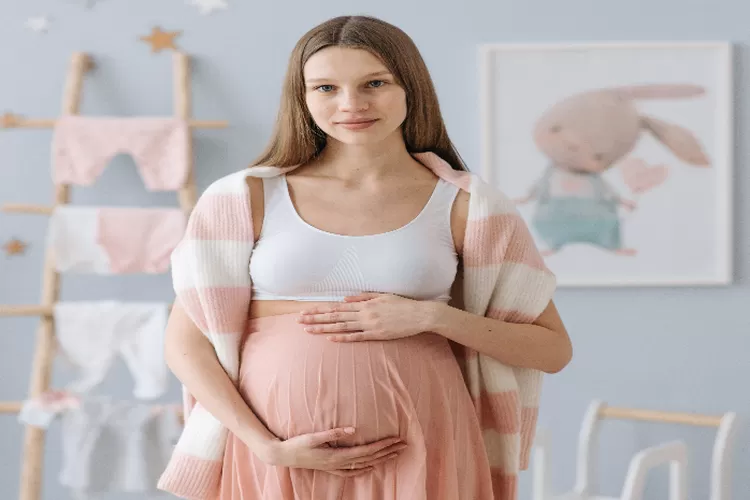 Tanda awal kehamilan yang perlu kamu ketahui (Pexels Pavel Danilyuk)