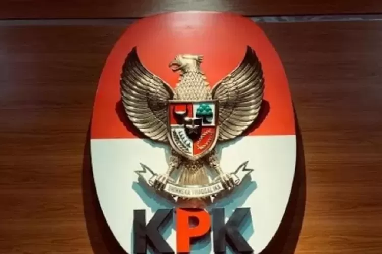 KPK amankan anggota Badan Pemeriksa Keuangan (BPK) Provinsi Riaun berinisial F dalam OTT KPK.