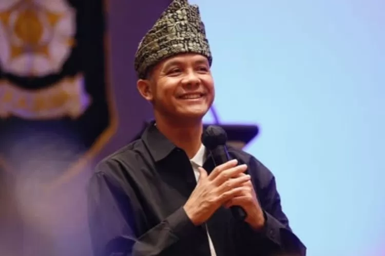 Usai FIFA batalkan Indonesia sebagai tuan rumah Piala Dunia U-20, sosial media Ganjar Pranowo diserbu netizen (Foto: Ganjar Pranowo)