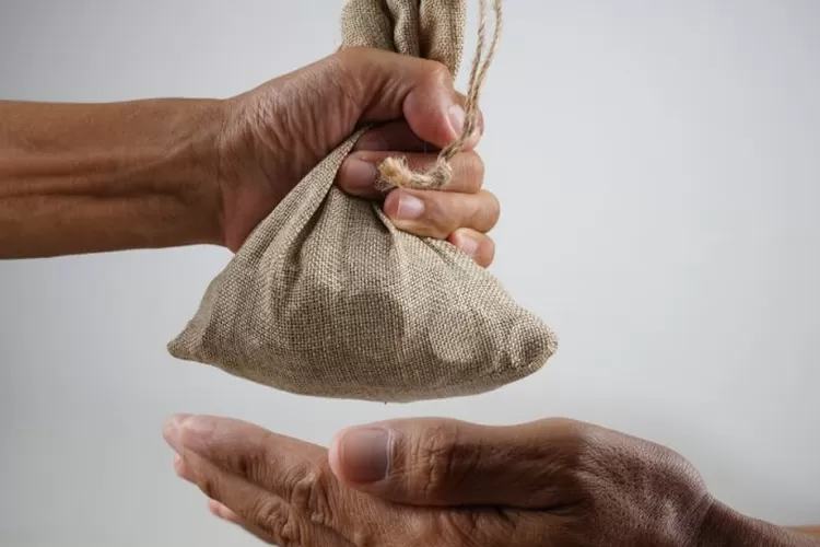 Ilustrasi Zakat Fitrah - Besaran Zakat Fitrah 2023 di Kabupaten Karo, Wajib Bagi Setiap Muslim di Bulan Ramadhan (kibrispdr)