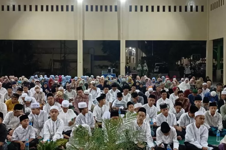 Ilustrasi kegiatan Bukber  (SMA Islam As Sakinah)