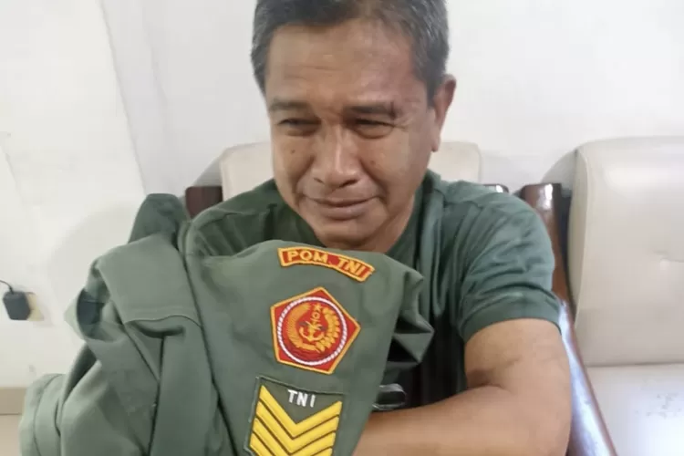 Seorang TNI gadungan di Bekasi berhasil diciduk oleh Babinsa Koramil Jatiluhur Bekasi, Serda Ayupti. (Kodam Jaya)