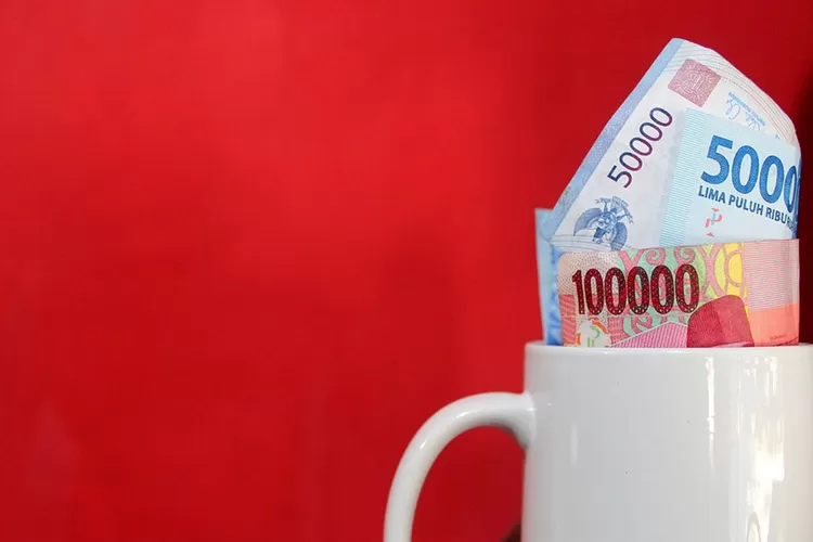 Ilustrasi THR. Inilah 4 sanksi yang diberikan jika perusahaan tidak bayarkan THR ke karyawan. (Pixabay.com/EmAji)