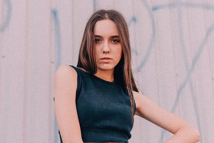 Ilustrasi cara membuat seseorang terpesona sama kamu (Pexels/Dmitriy Zub)