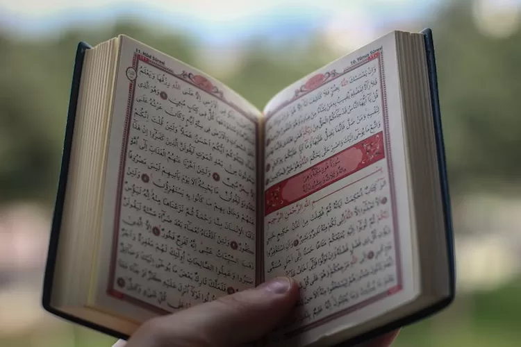 Amalan Utama Malam Nuzulul Quran Salah Satunya Perbanyak Baca Al Quran Edu Historia