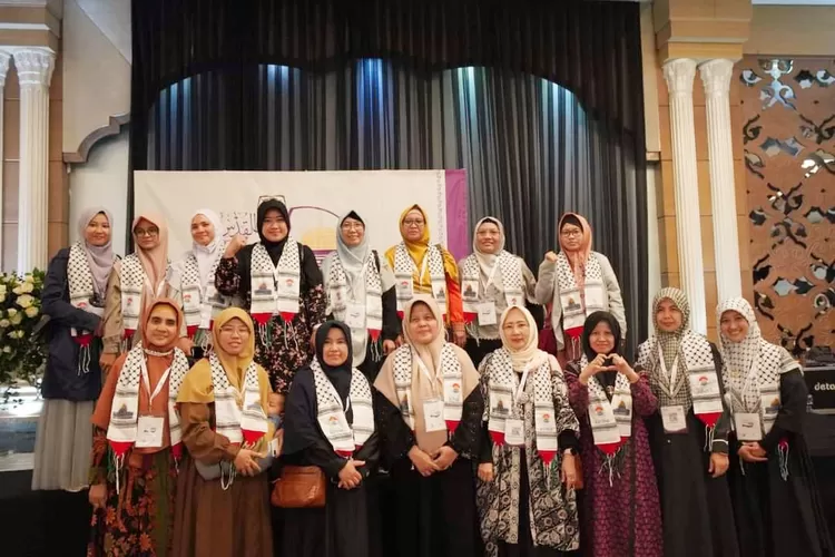 EdisKoalisi Perempuan Indonesia Peduli Al Aqsha (KPIPA) 