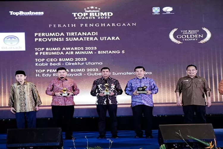 Dirut Kabir Bedi mendapatkan Top Ceo BUMD 2023 (Realitasonline/pai)