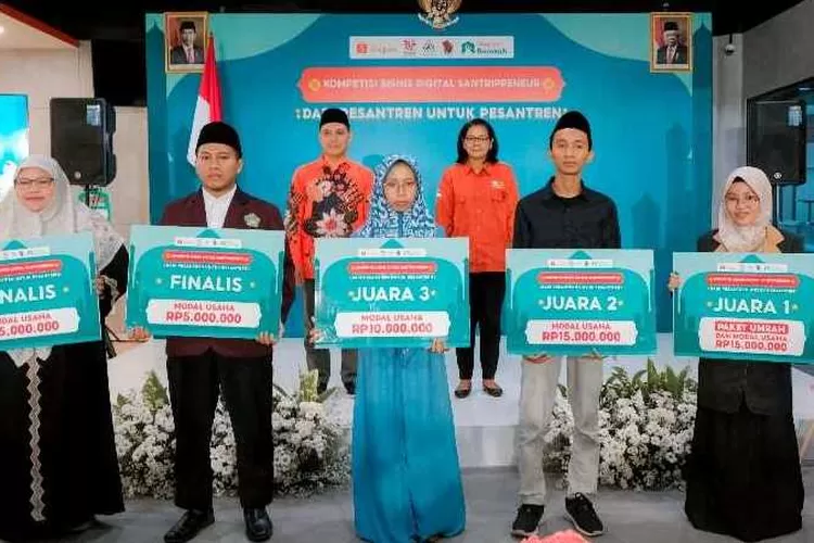 Pemenang Kompetisi Bisnis Digital untuk santri yang digelar Platform Shopee Barokah (Endang Kusumastuti)