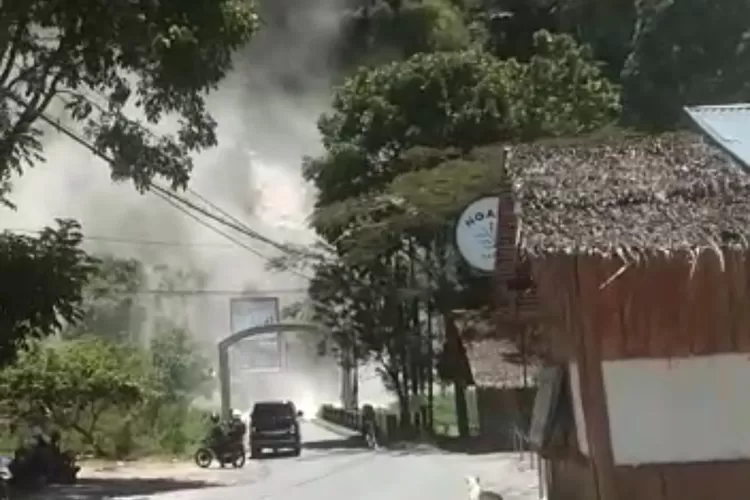 Tanah longsor yang terjadi di Ngarai Sianok akibat gempa bumi magnitudo 4.5  (Istimewa)