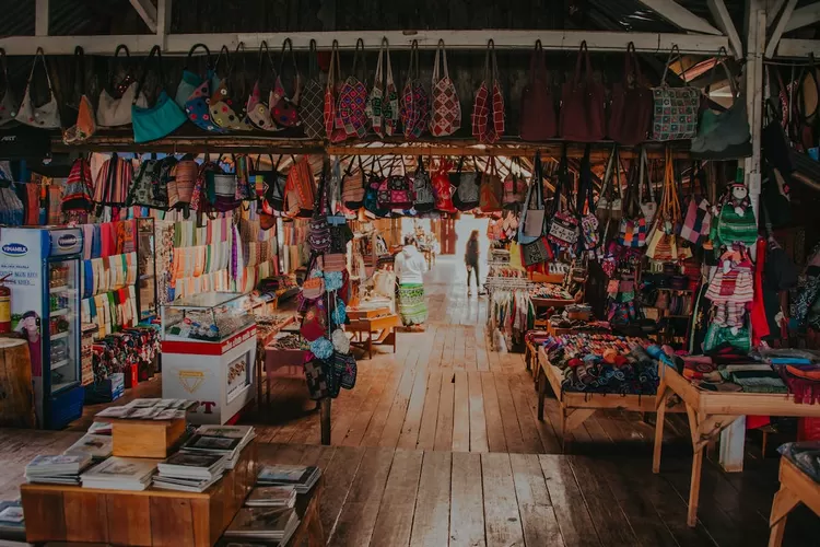 ciri dari tempat usaha yang sudah terkena sihir, santet, guna-guna menurut Ustadz Muhammad Faizar (www.pexels.com)