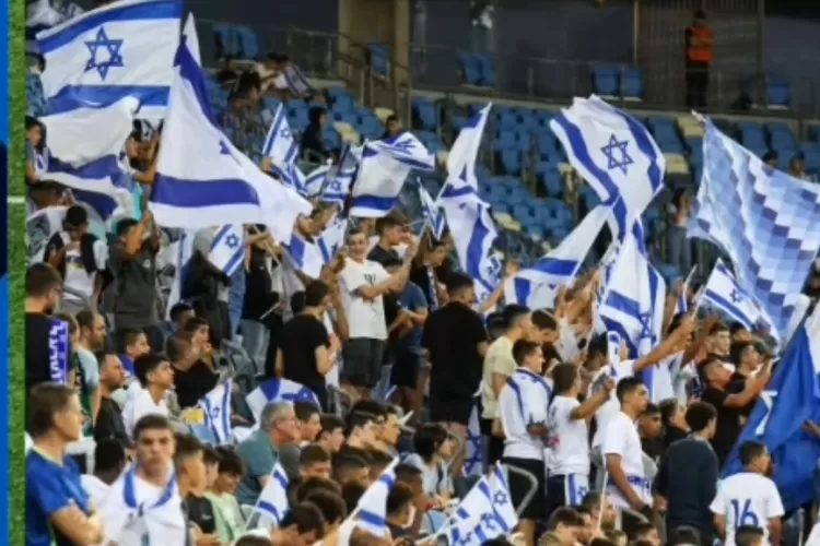 Usai pembatalan Indonesia sebagai host Piala Dunia U-20 setelah adanya penolakan atas kontingen Israel, Media Israel sebut Indonesia dengan ini (Foto: Supporter Israel)