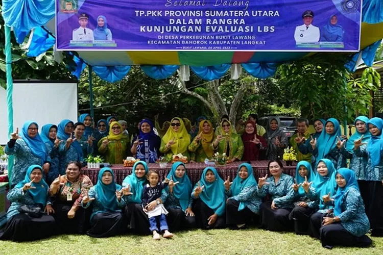 Tim Evaluasi TP PKK Sumut kunjungi Desa Perkebunan Bukit Lawang (Realitasonline/AA)