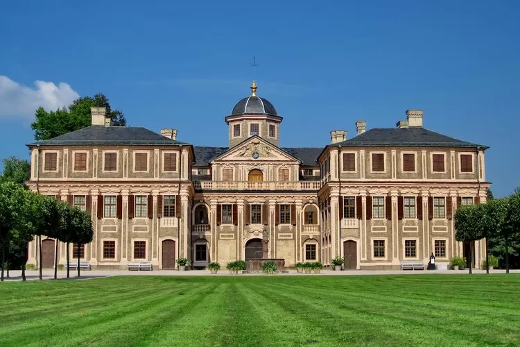 pada artikel ini akan dibahas ciri rumah dari para pelaku pesugihan (www.pexels.com)