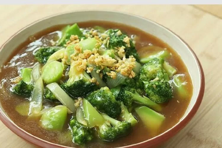 Ini Sayuran Yang Miliki Kandungan Protein Tinggi, Ada Sayuran Kesukaan Anda? (Tangkapan layar YouTube Devina Hermawan)