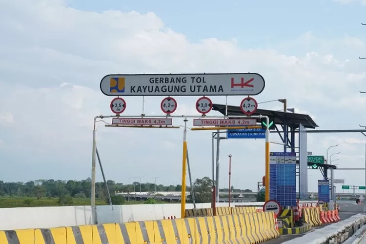Menyambut momen Mudik Lebaran Tahun 2023 serta meningkatkan minat pemudik untuk melintas di Jalan Tol Trans Sumatera (JTTS), PT Hutama Karya (Persero) (Hutama Karya) memberlakukan diskon tarif pada dua ruas terpanjang di JTTS