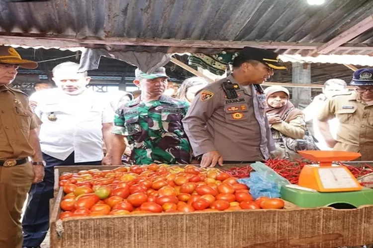 Pemkab Asahan dan Forkopimda Sidak Pasar Tradisional (Realitasonline/HS)