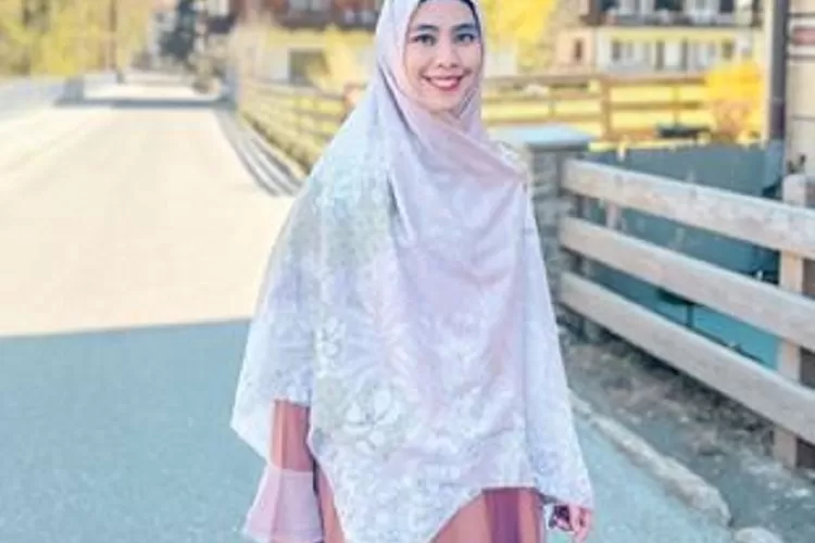  Inilah Persiapan Oki Setiana Dewi dan KeluargaMempersiapkan Hari Raya(Instagram/@okisetianadewi)