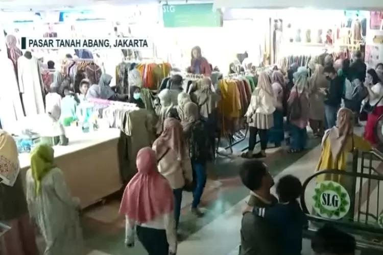 Catatan Sejarah Tradisi Beli Baju Jelang Lebaran Di Indonesia, Kapan ...