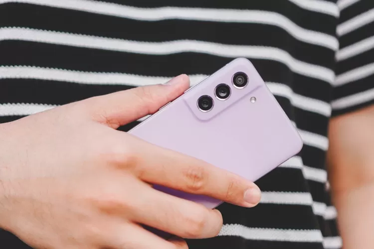 5 Langkah Mudah Merekam Layar dari HP Samsung Tanpa Perlu Aplikasi Tambahan (gadgetmatch.com)