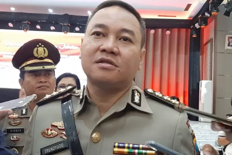 Pelayanan titip kendaraan dibuka Kepolisian Daerah Metro Jaya dengan gratis pada warga yang hendak mudik jelang lebaran 2023. (dok ntmcpolri.info)