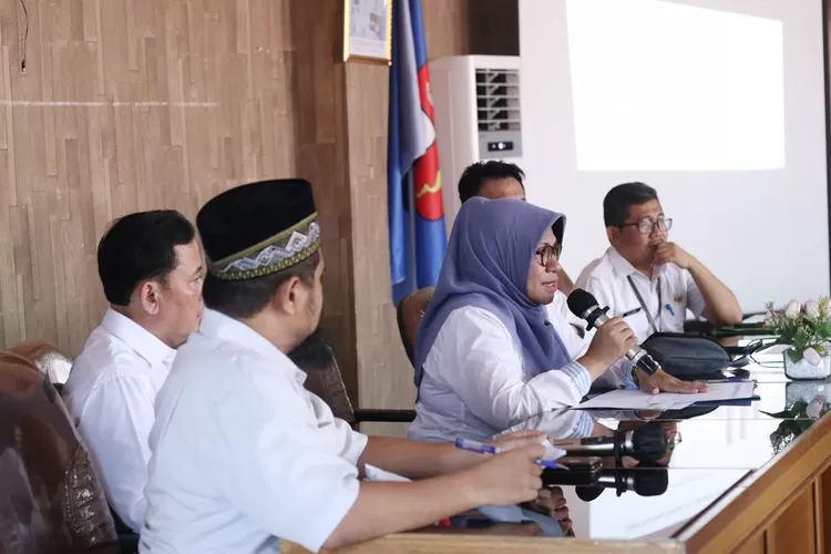 Sekda Kota Bogor, Syarifah Sofiah saat memberikan arahan.