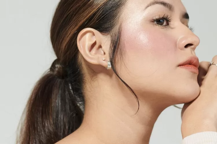 Ssttt.. Ini Dia Rahasia Makeup Look ala Raisa, Wajib Kamu Contek Untuk Lebaran 2023 (Foto: Instagram Raisa)