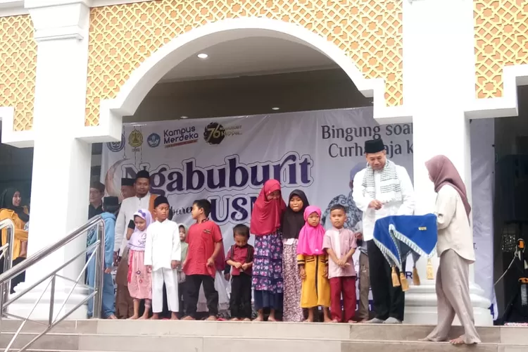 Ngabuburit Bareng di Masjid Baitur Rasyid USM .