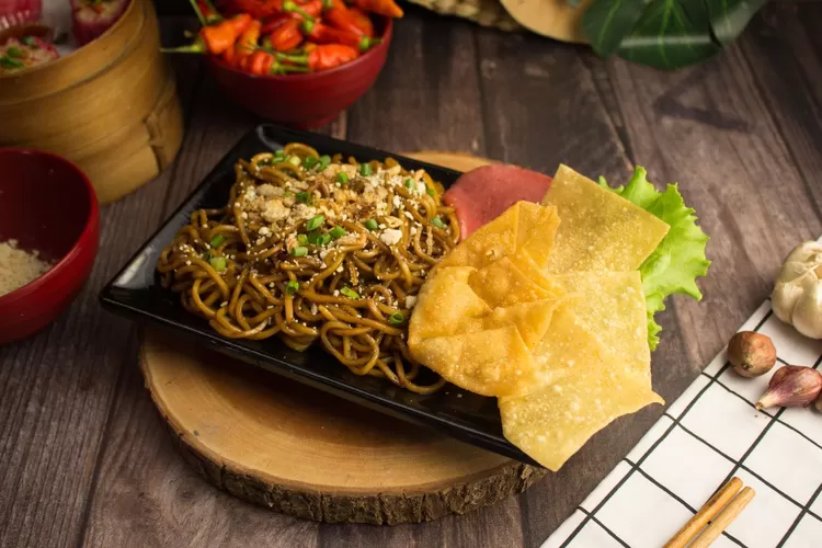 Mie Semeru Lumajang. (Mie Semeru Lumajang)