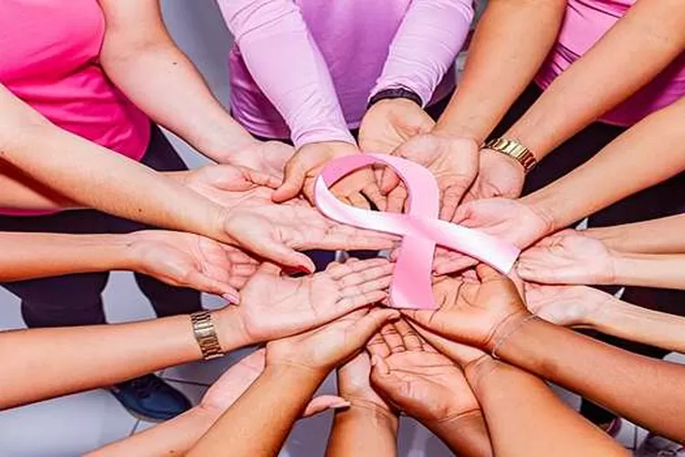 Pita merah muda sebagai simbol kesadaran akan kanker payudara pada wanita (Marcojean20 via Pixabay)
