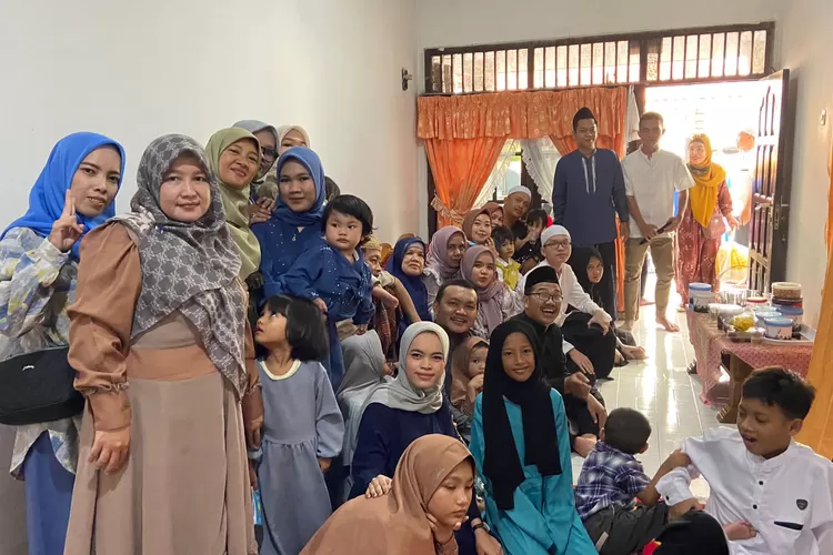 Momen Iedul Fitri mempererat Tali Silaturahmi keluarga 