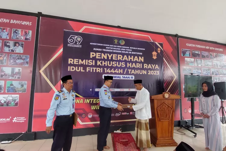 remisi khusus diserahkan di Rutan Banyumas.