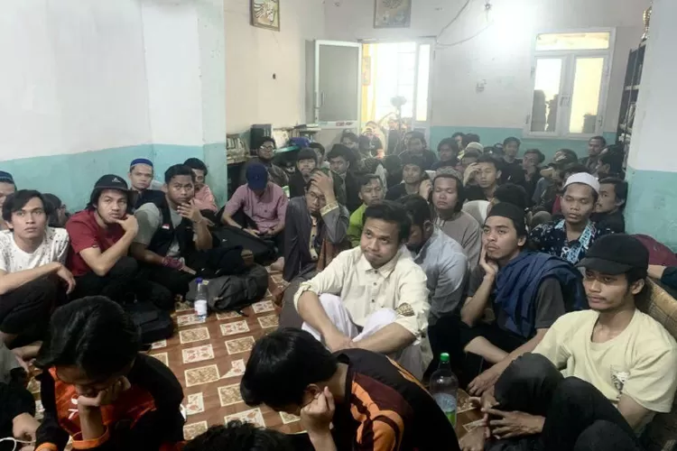 Konflik di Sudan, Mahasiswa Indonesia dan Karyawan Indofood Dievakuasi ke Arab Saudi (Kemlu RI)