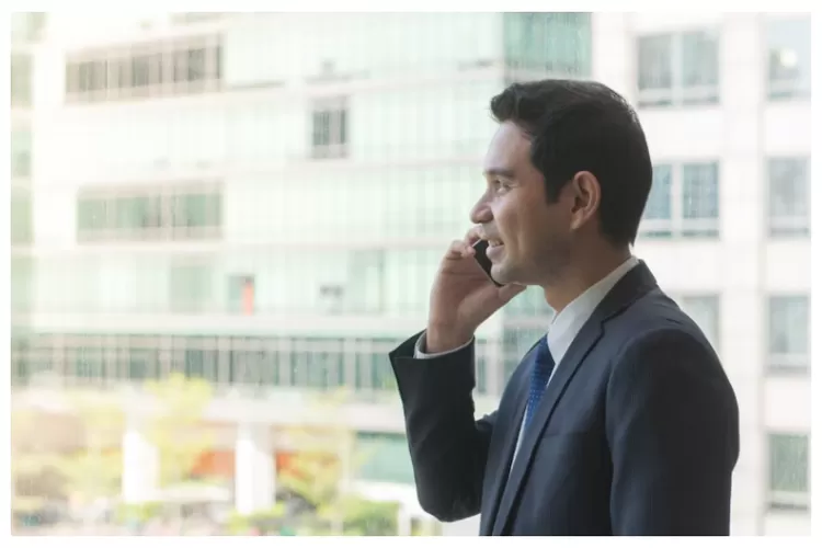 Masih banyak yang beranggapan kenapa orang introvert lebih sukses dibanding orang lain (freepik/tiarachard)