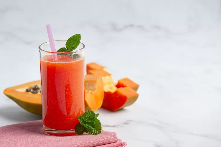  Resep Fruit Punch, Minuman Segar yang Menyehatkan di Tengah Cuaca Panas