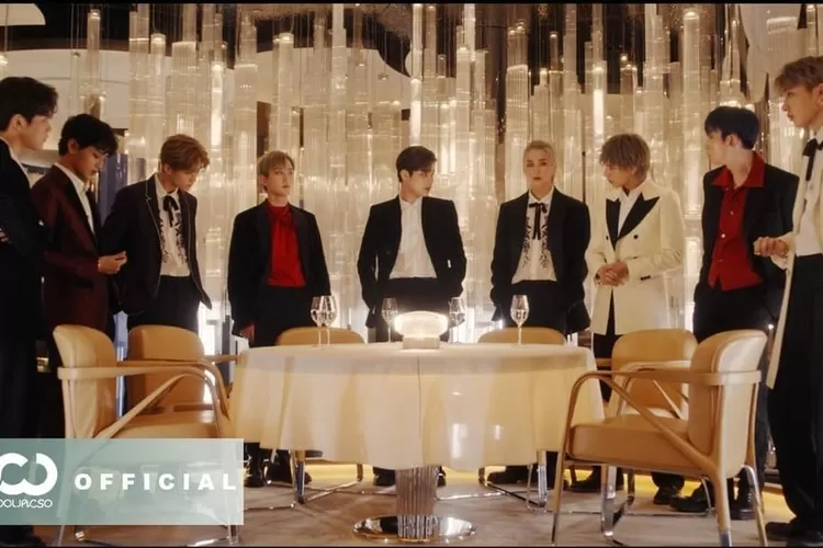 Xodiac Debut dengan Throw A Dice. (Instagram @xodiacofficial)