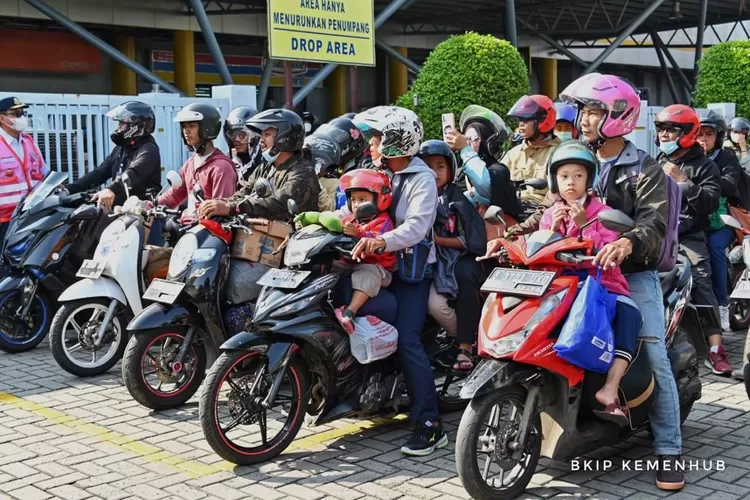 pemudik gratis kembali lagi ke Jakarta