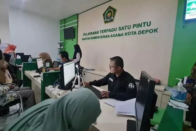 ilustrasi pelayanan di Kantor Kemenag Kota Depok
