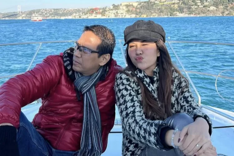 Ulang Tahun ke-20, Dodi Ungkap Mayang Dilamar Pengusaha Turki dengan Mahar 20 Ekor Unta Miliyaran Rupiah (Gorajuara.com/dok: Instagram @mayaang.lucyaana)