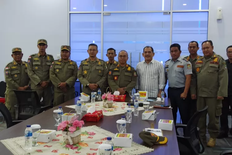 Pemerintah Kota Bekasi Mendapat Apresiasi dari DPRD Provinsi Jabar Terkait Arus Mudik 2023. (Foto/Humas Pemkot Bekasi.)