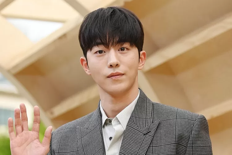 Agensi Nam Joo Hyuk buka suara terkait video bullying yang diduga dilakukan oleh artisnya beredar (Soompi)