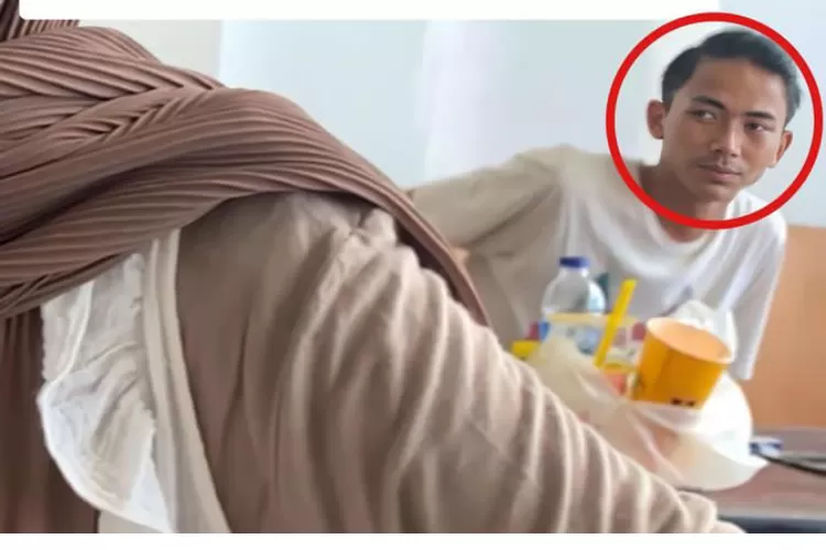 seorang pelaku catcalling terekam sedang buntuti sekelompok wanita dimulai dari tempat umum bahkan sampai ke toilet wanita, harap tetap waspada (tangkapan layar Instagram @frix.id)