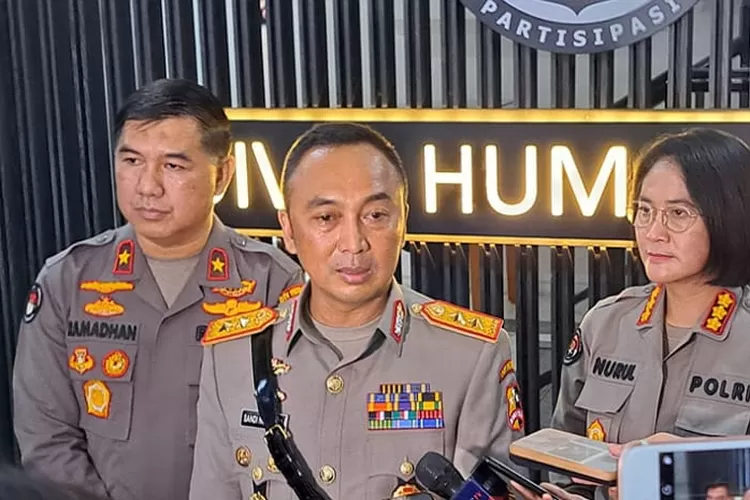 Kadivhumas Polri Irjen. Pol. Sandi Nugroho, Bareskrim panggil saksi kasus Peneliti BRIN (PMJ News)